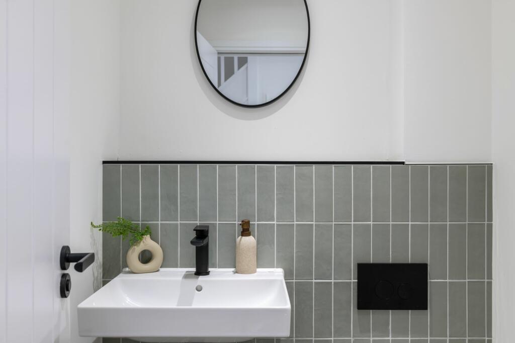 Additional image 6 of Ash Villas, Bradmore Way, Coulsdon