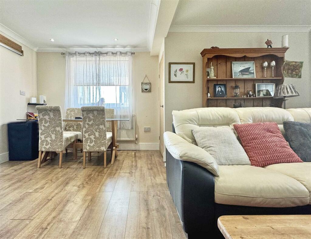 Additional image 18 of Kentish Farm Road, Stisted, Braintree