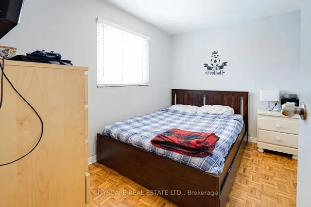 Additional image 38 of 48 Mandarin Cres