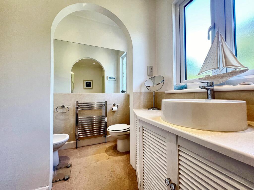 Additional image 13 of The Drive, Coulsdon, CR5