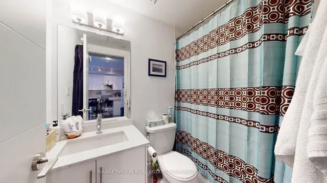 Additional image 16 of 460 Adelaide St Unit 1817