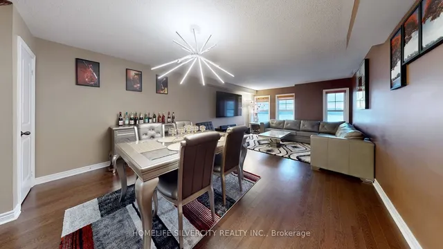 Additional image 20 of 41 Padbury Tr