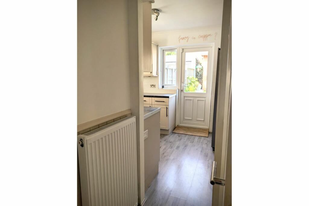 Additional image 6 of Lorraine Close, Billericay, CM11