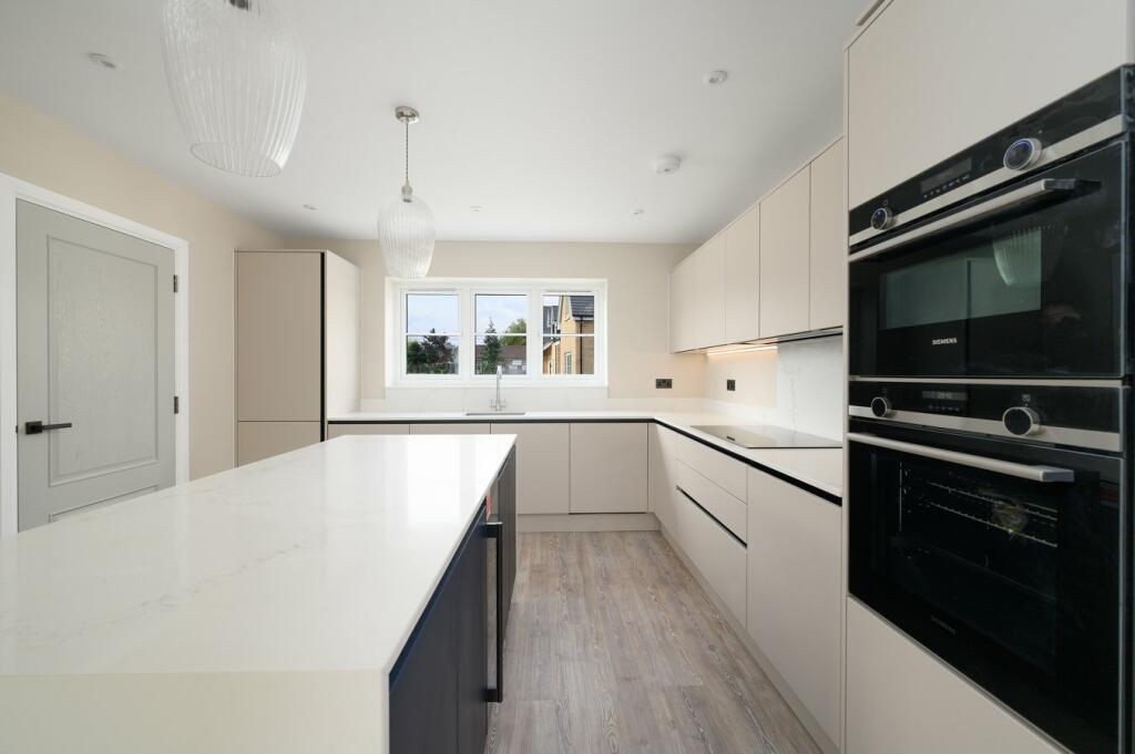 Additional image 7 of North Drive, Hutton, Brentwood, CM13