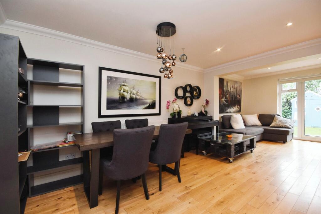 Additional image 6 of Russell Close, Brentwood