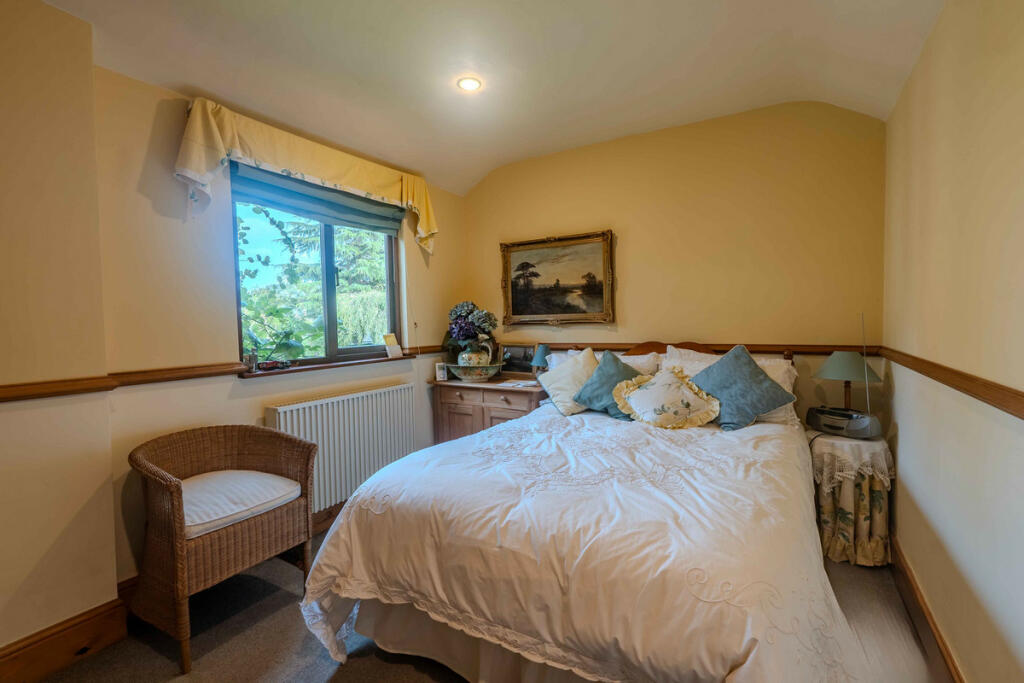 Additional image 22 of The Rake, Neston, CH64 5