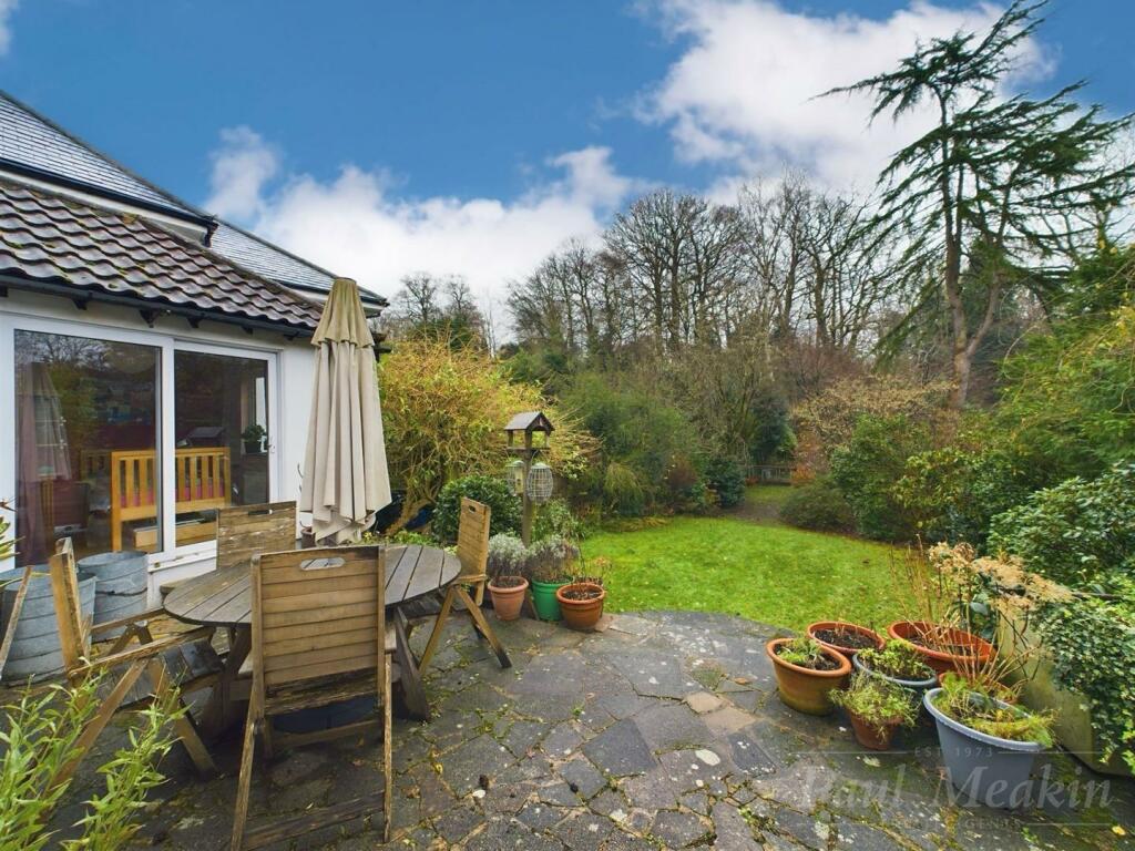 Additional image 13 of Ballards Way, Croydon