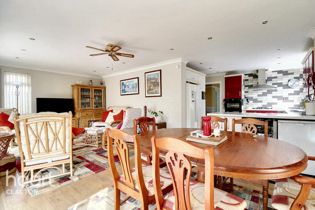 Additional image 6 of Third Avenue, Clacton-On-Sea