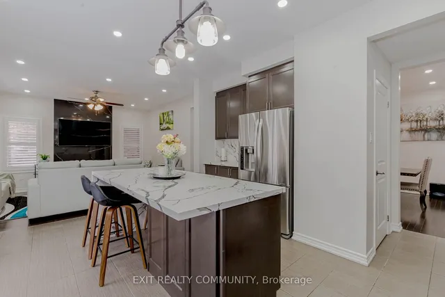 Additional image 8 of 31 Lola Cres