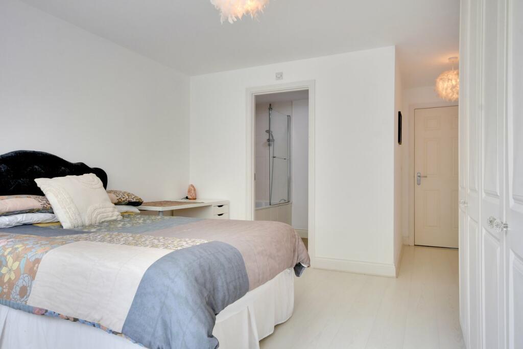 Additional image 21 of The Avenue, Brentwood, CM13