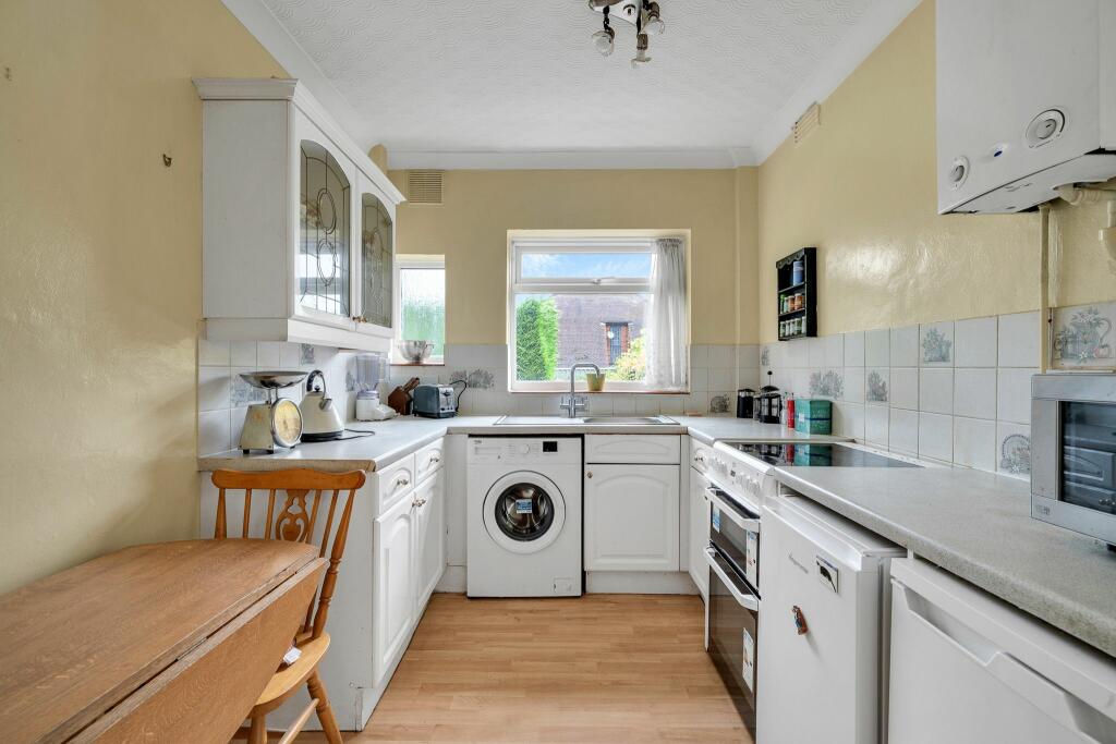 Additional image 5 of Croydon