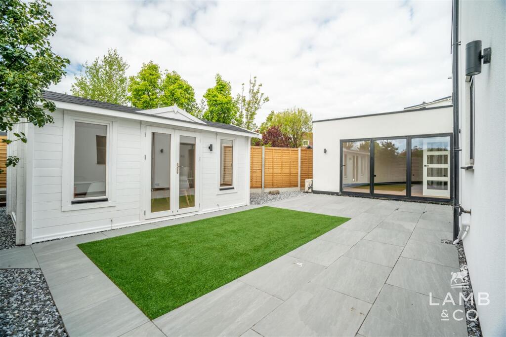 Additional image 23 of Freshwinds, Percival Road, Walton On The Naze