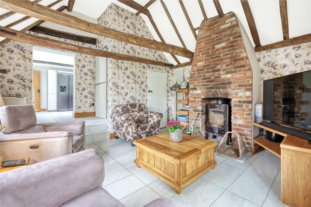 Additional image 30 of East Hanningfield Road, Rettendon Common, CM3