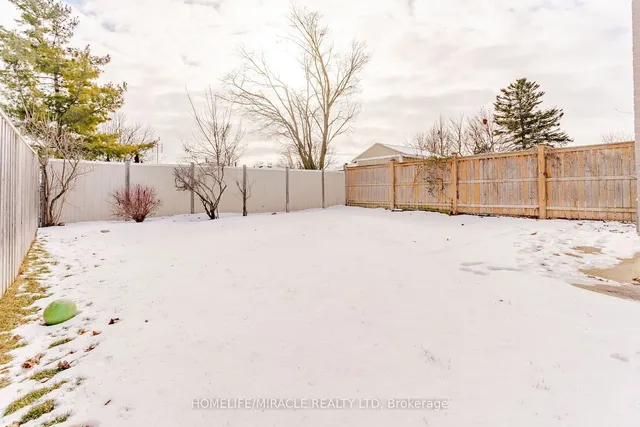 Additional image 40 of 71 Gulliver Cres