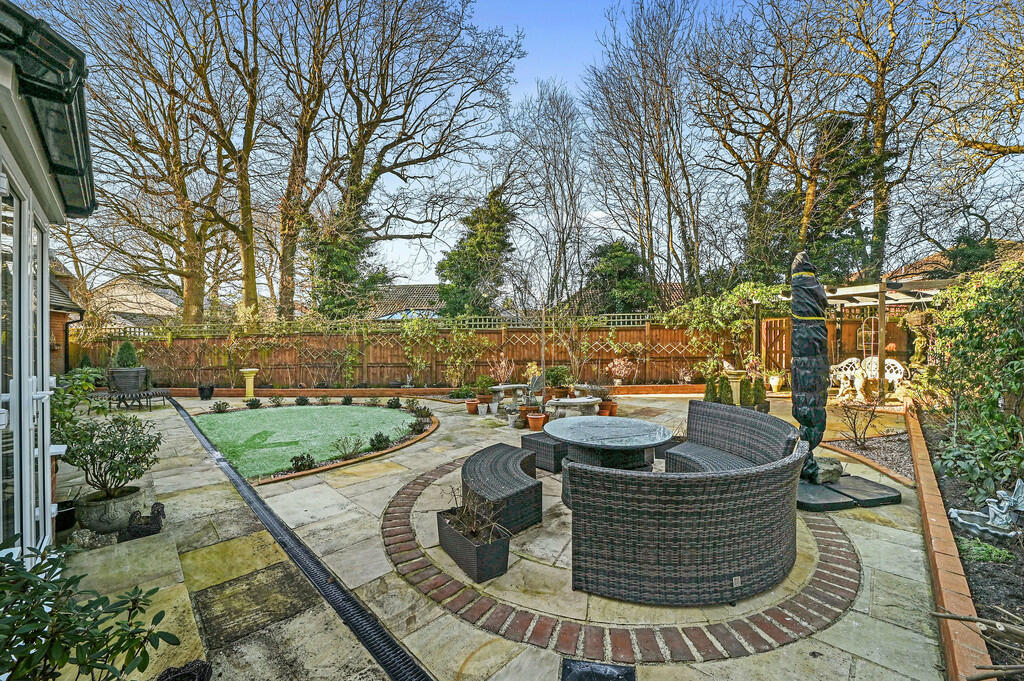 Additional image 25 of De Vere Place, Gosfield, Halstead