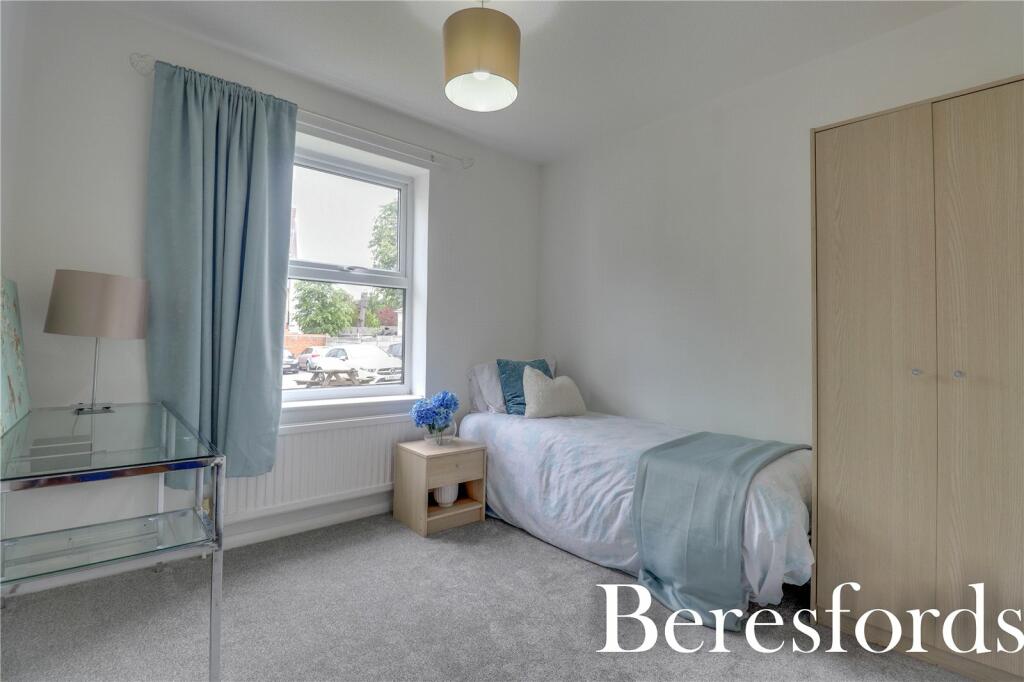 Additional image 4 of Rayleigh Road, Hutton, CM13