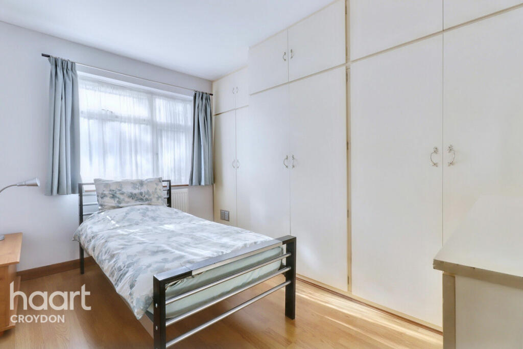 Additional image 15 of Thornton Avenue, Croydon