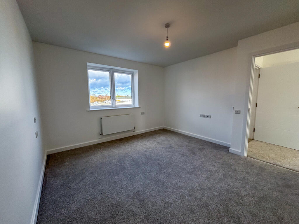 Additional image 11 of Oakview Walk, Harlow, Essex, CM18