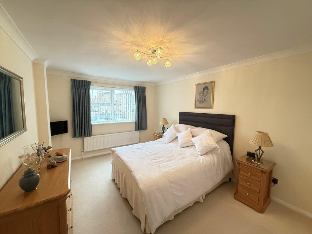 Additional image 8 of THE CRESCENT, FRINTON-ON-SEA