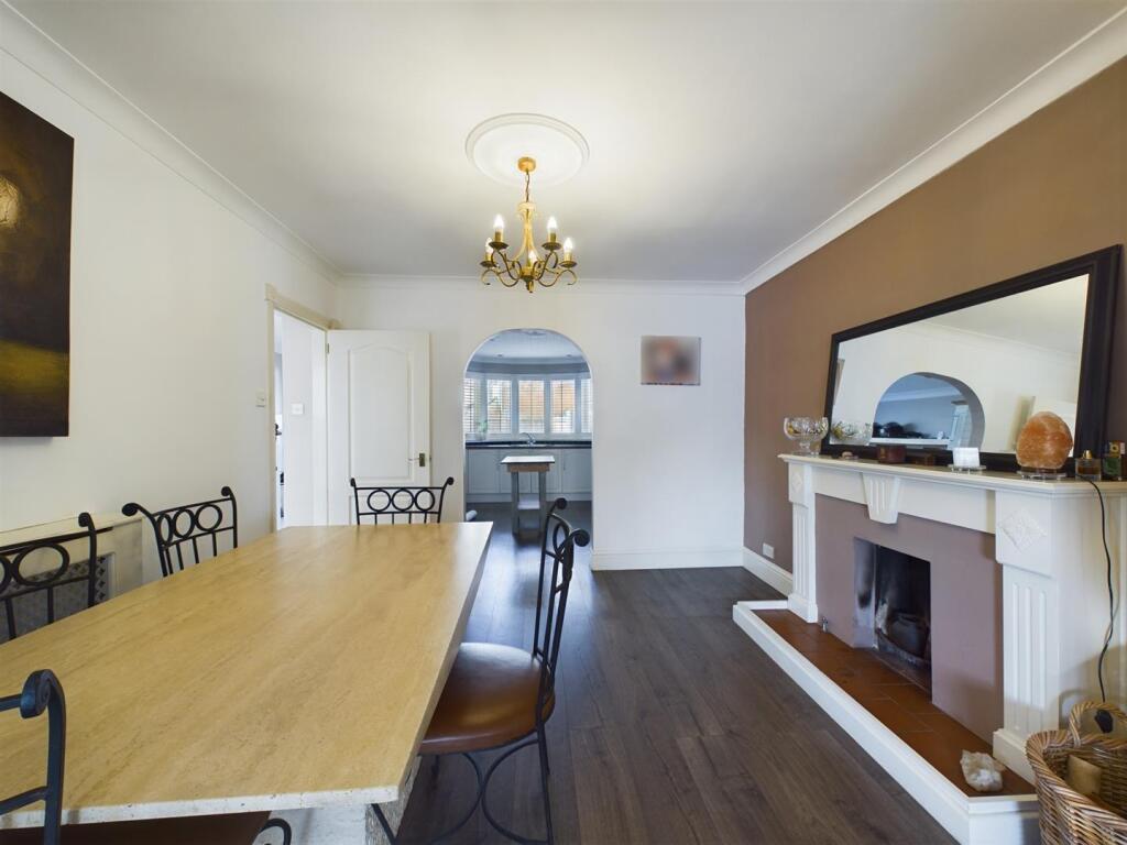 Additional image 21 of St. Margarets Road, Coulsdon