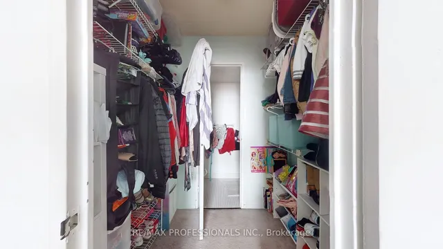 Additional image 18 of 362 The East Mall Unit 808