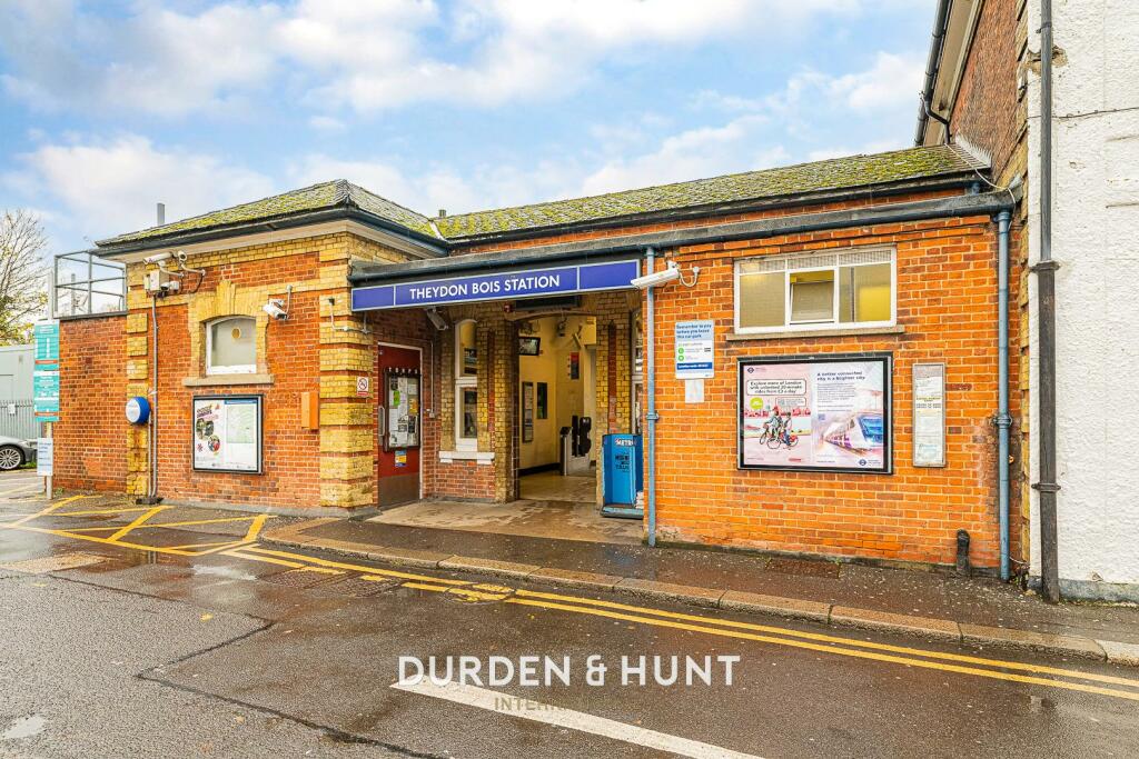 Additional image 12 of Theydon Gate, Station Approach, Theydon Bois, Epping, CM16