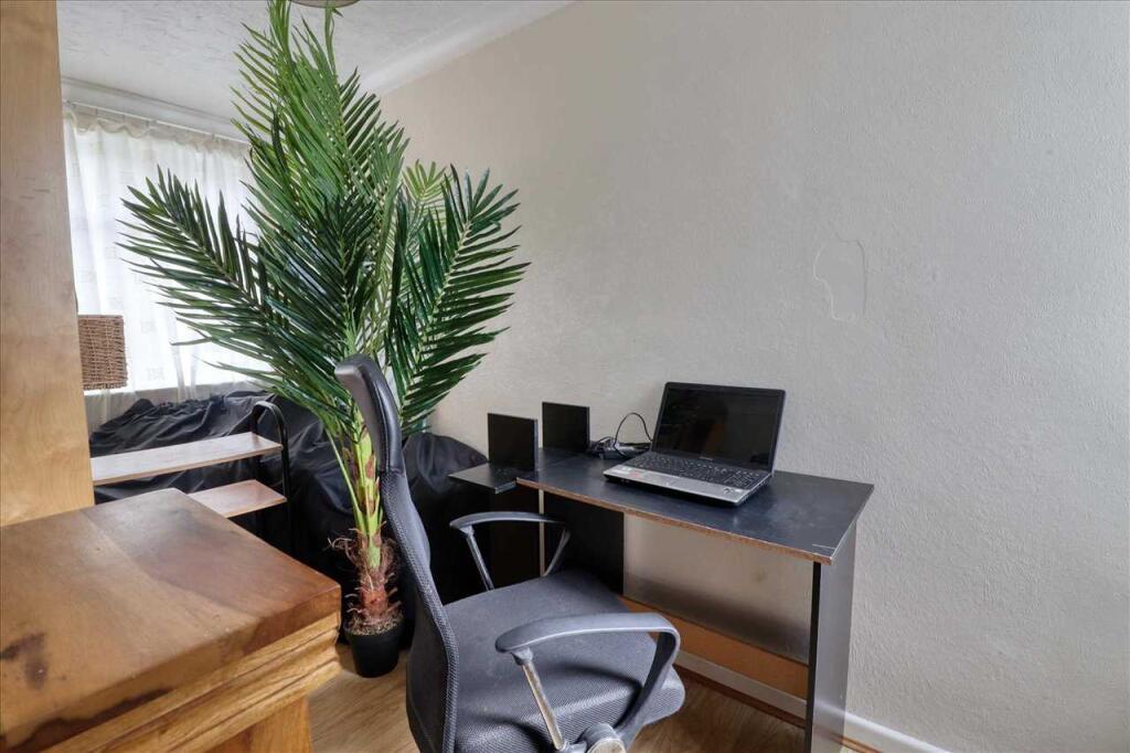 Additional image 11 of St Vincent Road, Clacton On Sea, Clacton on Sea