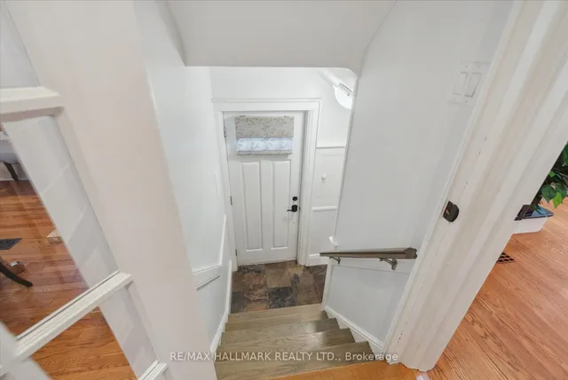 Additional image 30 of 63 Thatcher Ave