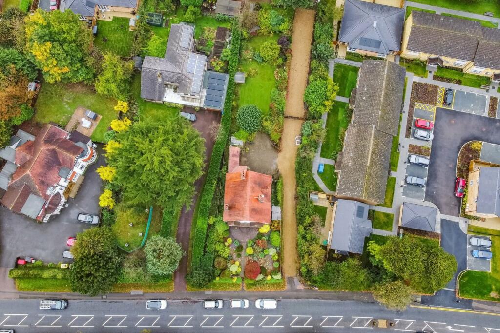 Additional image 4 of Town End, Caterham, CR3