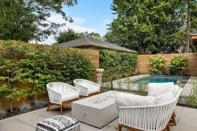 Additional image 37 of 95 The Kingsway