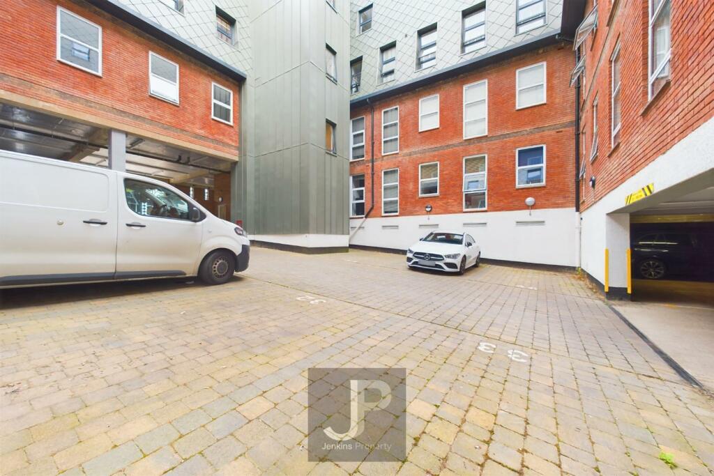 Additional image 7 of Ingrave Road