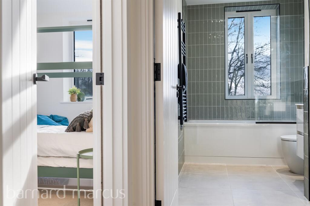 Additional image 16 of Bradmore Way, Coulsdon