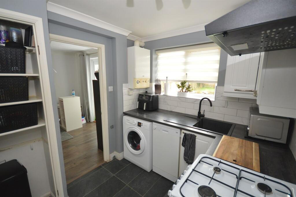 Additional image 5 of Chaucer Crescent, Braintree, CM7