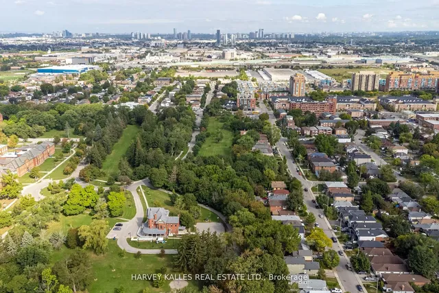 Additional image 7 of 72 Thirteenth St