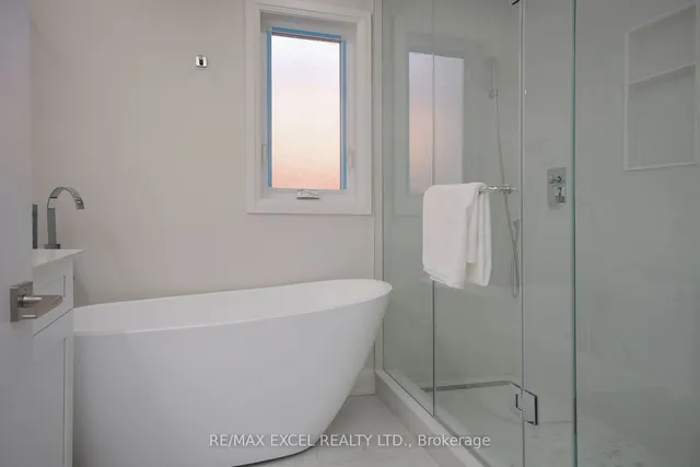 Additional image 15 of 11 Penetang Cres