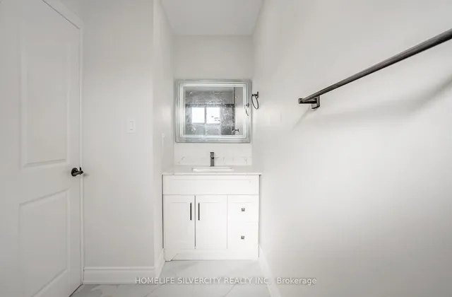 Additional image 19 of 168 Folkstone Cres