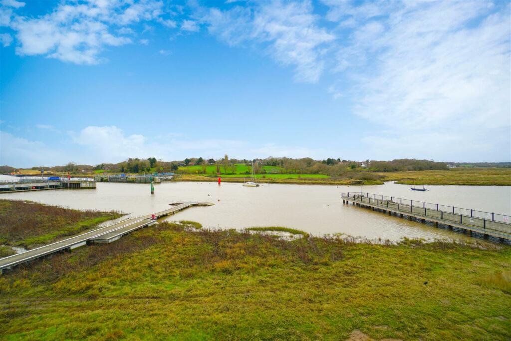 Additional image 10 of River Facing, Wivenhoe