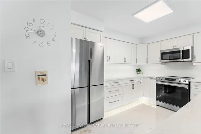 Additional image 7 of 23 Lorraine Dr Unit 1805