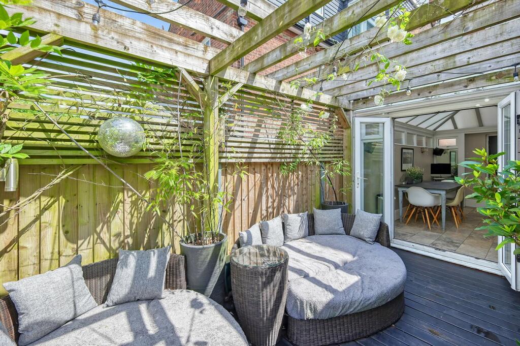 Additional image 31 of Upper Roman Road, Chelmsford, CM2