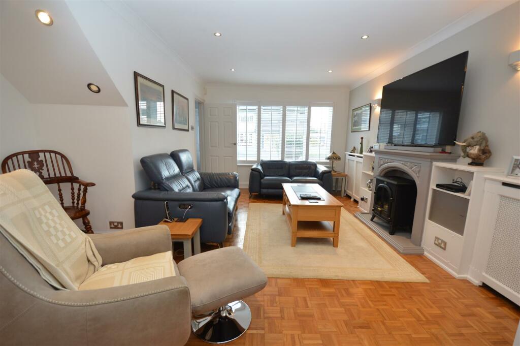 Additional image 12 of Pittman Close, Ingrave, Brentwood