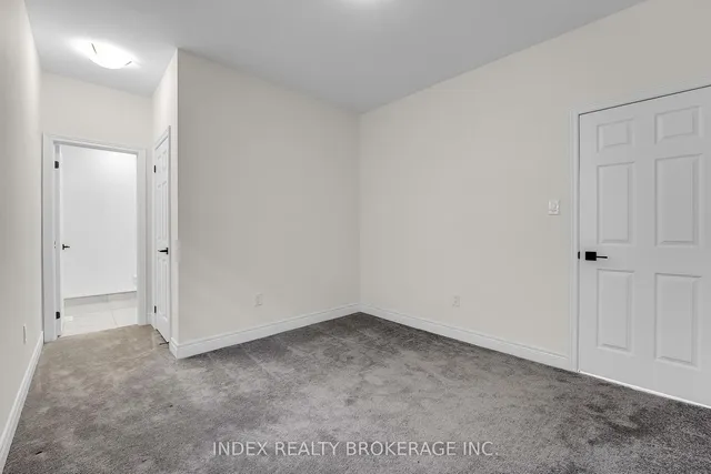 Additional image 23 of 17 Duxbury Rd