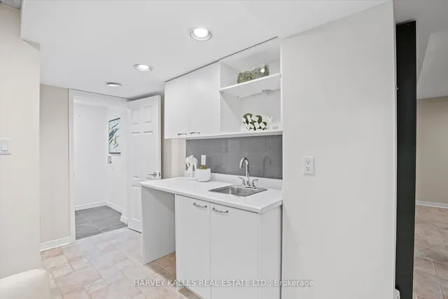 Additional image 33 of 66 Codsell Ave