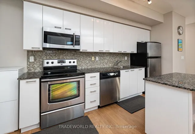 Additional image 10 of 15 Bruyeres Mews Unit 1008