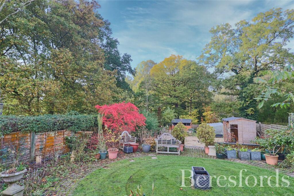 Additional image 46 of Paddock Chase, CM8