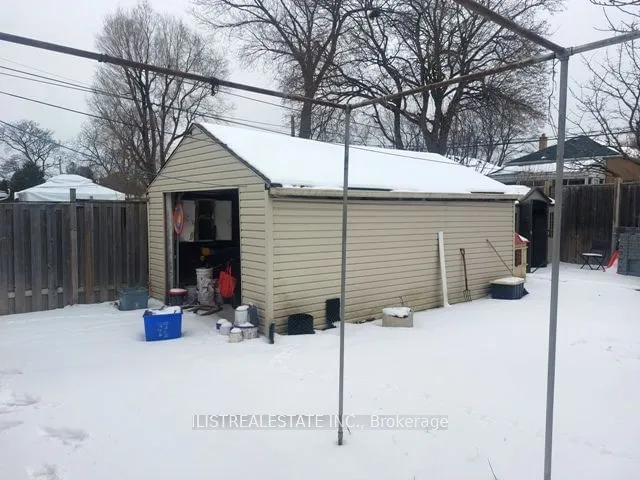 Additional image 5 of 8 Medonte Ave