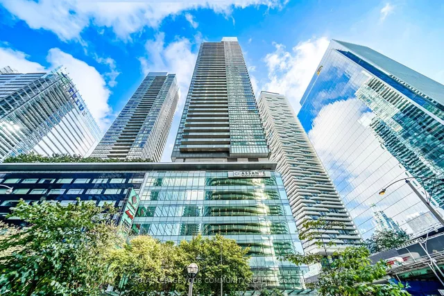 55 Bremner Blvd Unit 4302