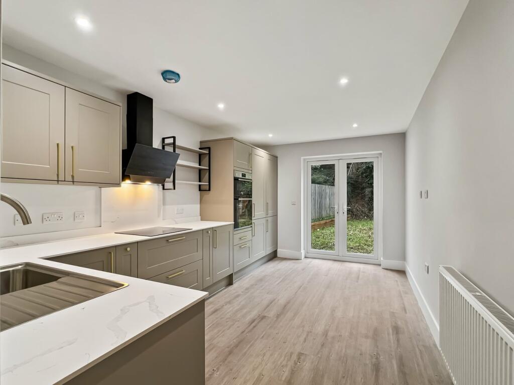 Additional image 4 of Cats Lane, Sudbury, CO10