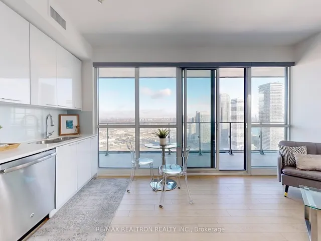 Additional image 12 of 10 Park Lawn Rd Unit 3709