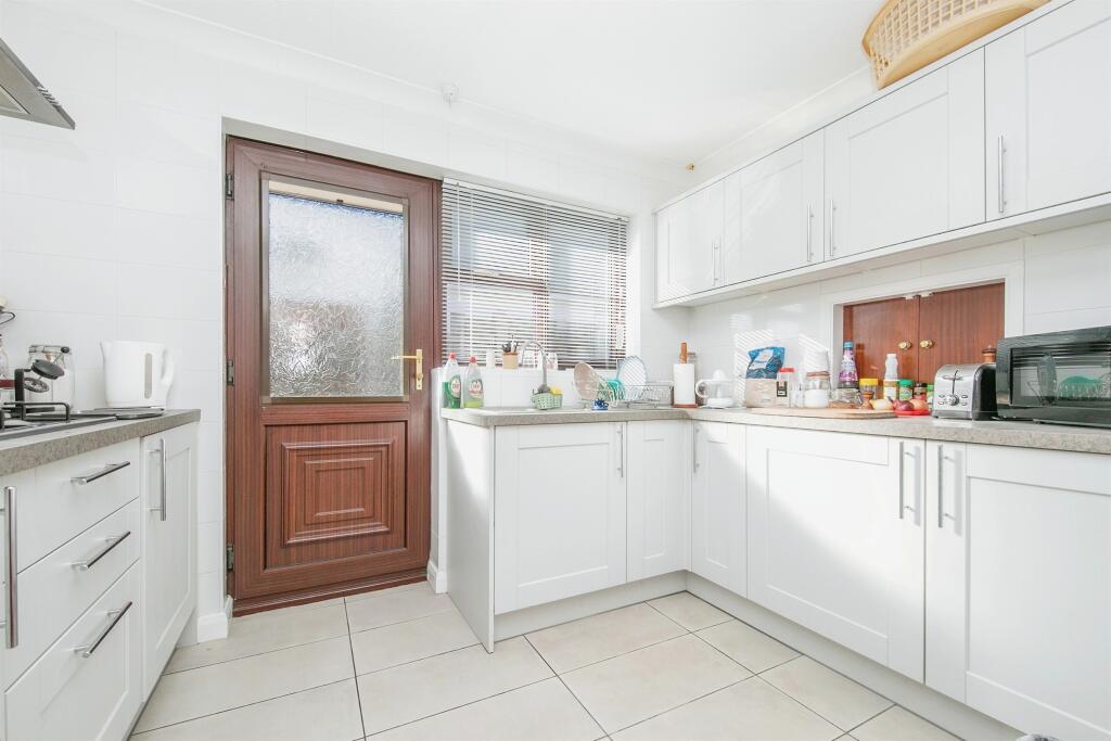 Additional image 8 of Parsons Heath, Colchester