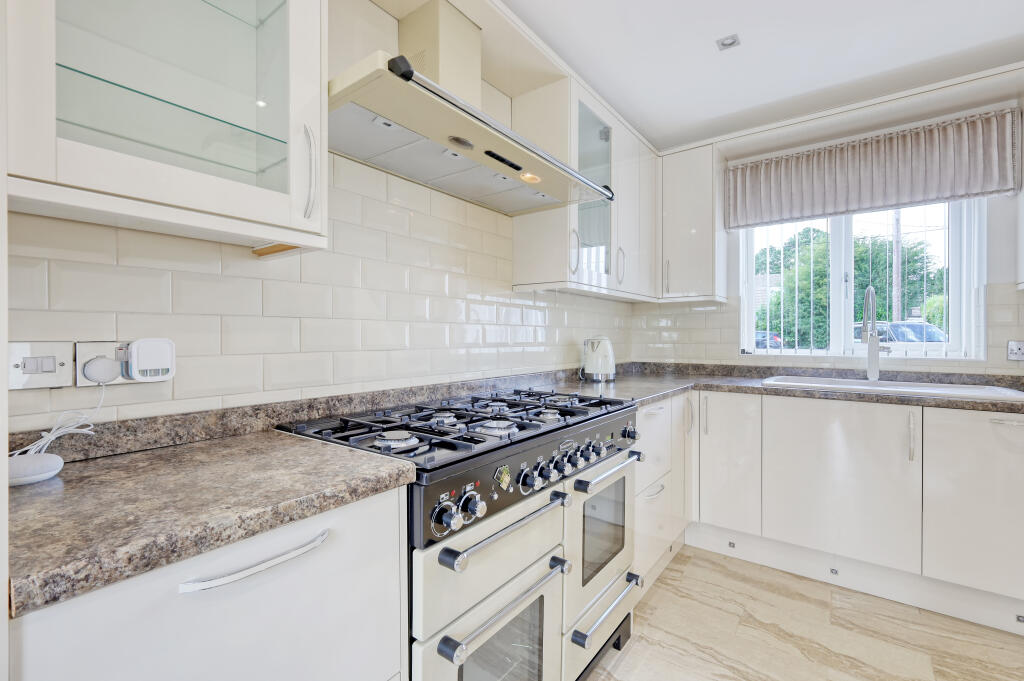 Additional image 14 of Agricultural Cottages, Church Road, West Hanningfield, Chelmsford